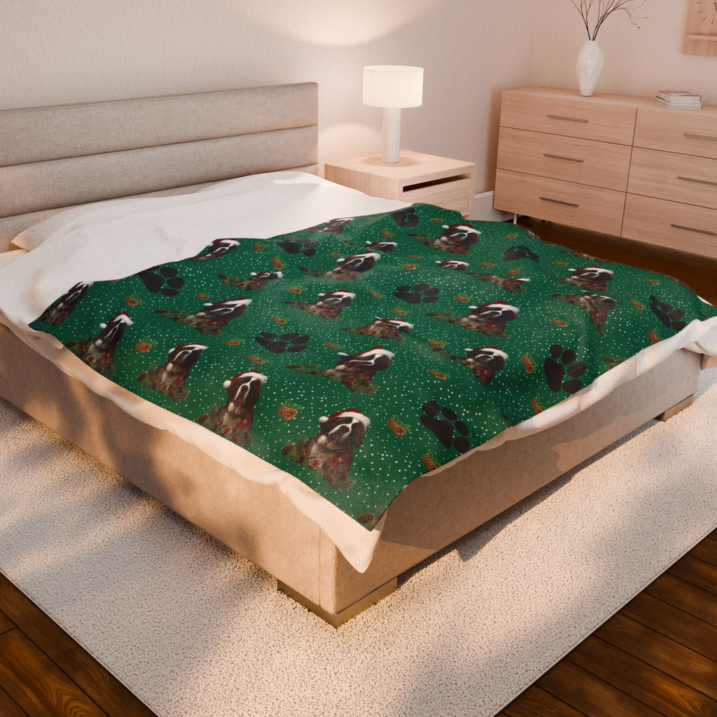 Saint Bernard Paw Print Velveteen Plush Blanket — Cozy Holiday Dog Throw